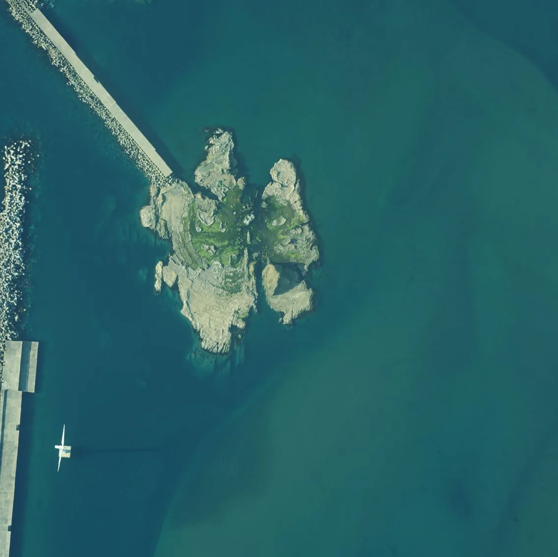 懸島の航空写真