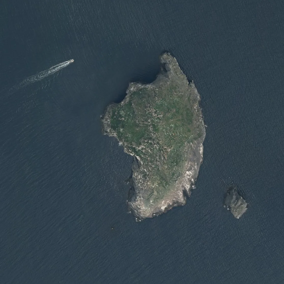 大ヒヤク島の航空写真